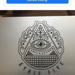 Men’s Kyrie Basketball shoes